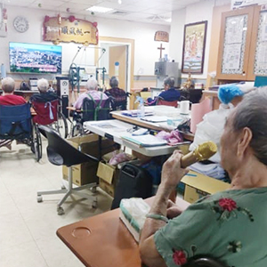 111.09.23 文康休閒-歡唱歌曲